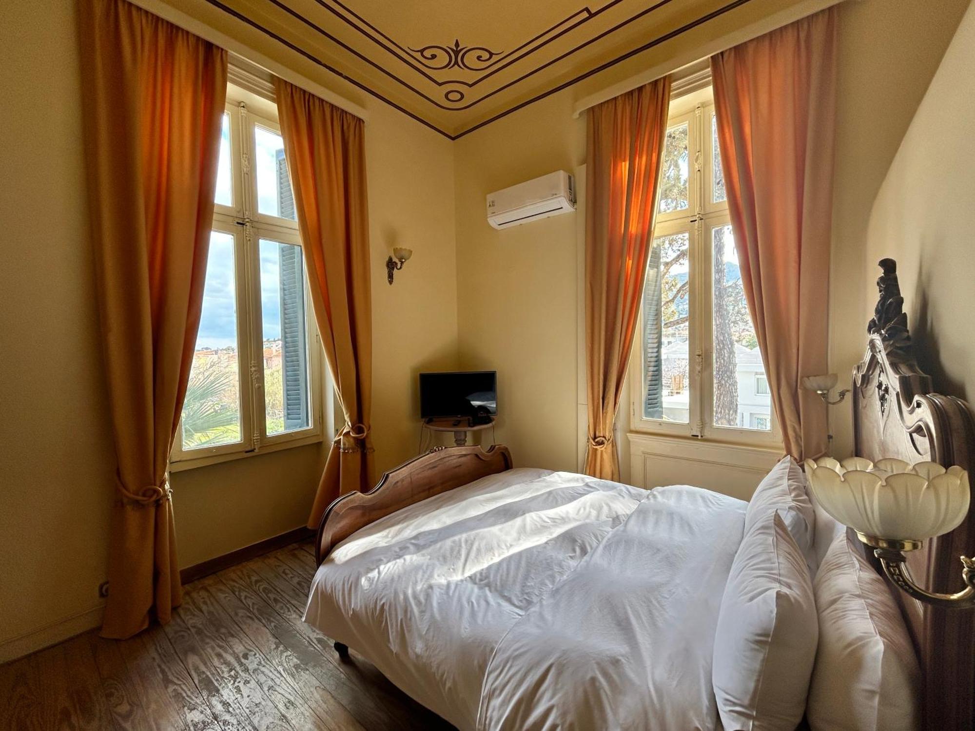 The Loriet Aparthotel Mytilene Luaran gambar